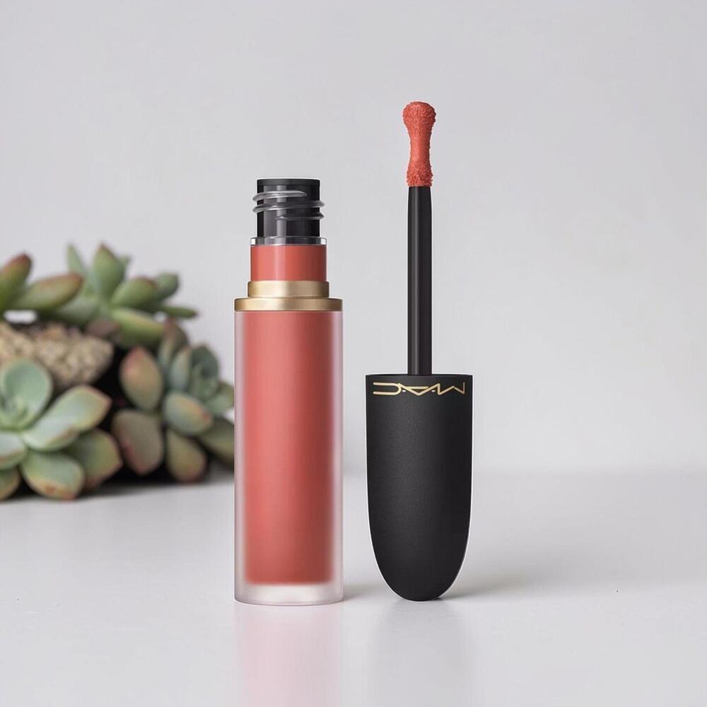 MAC Powder Kiss Liquid Lip Color - Mull it Over